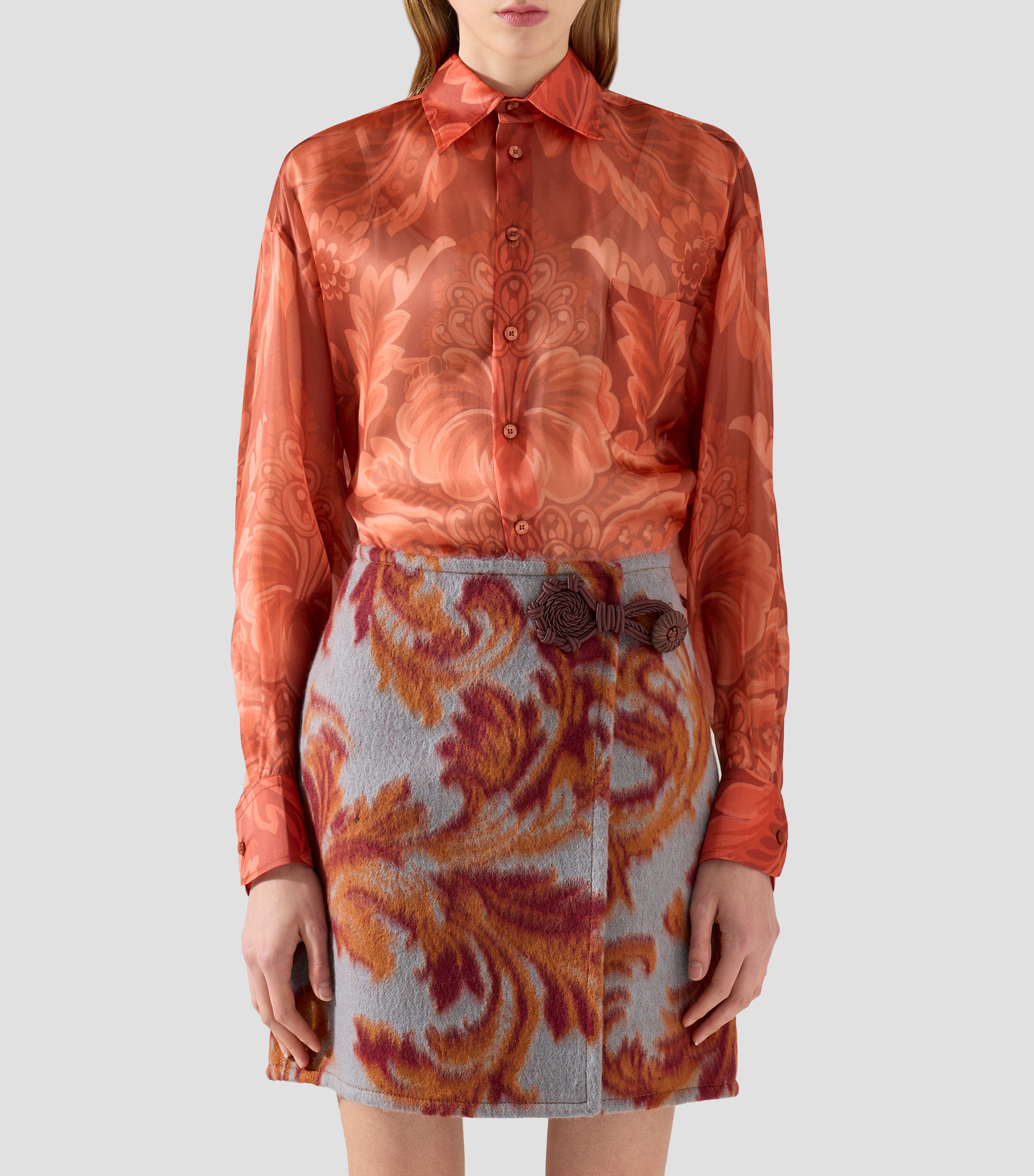 Blusa estampada manga larga Mujer